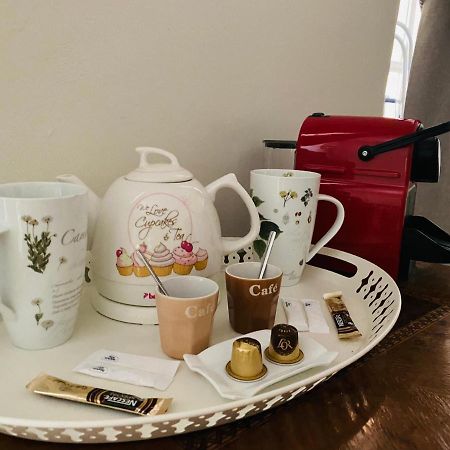 Gite Des Carmes And Spa Le Thor Luaran gambar