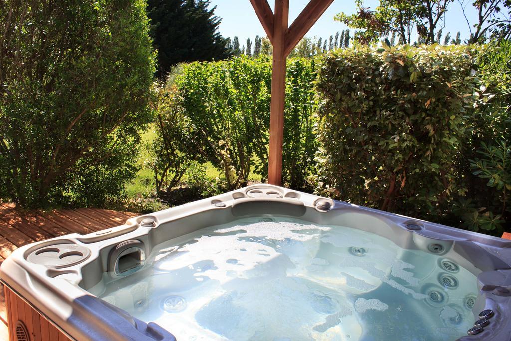 Gite Des Carmes And Spa Le Thor Luaran gambar
