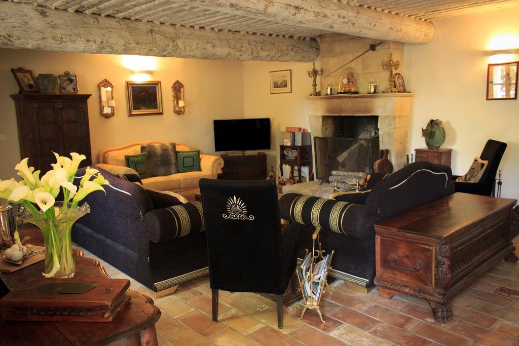 Gite Des Carmes And Spa Le Thor Luaran gambar